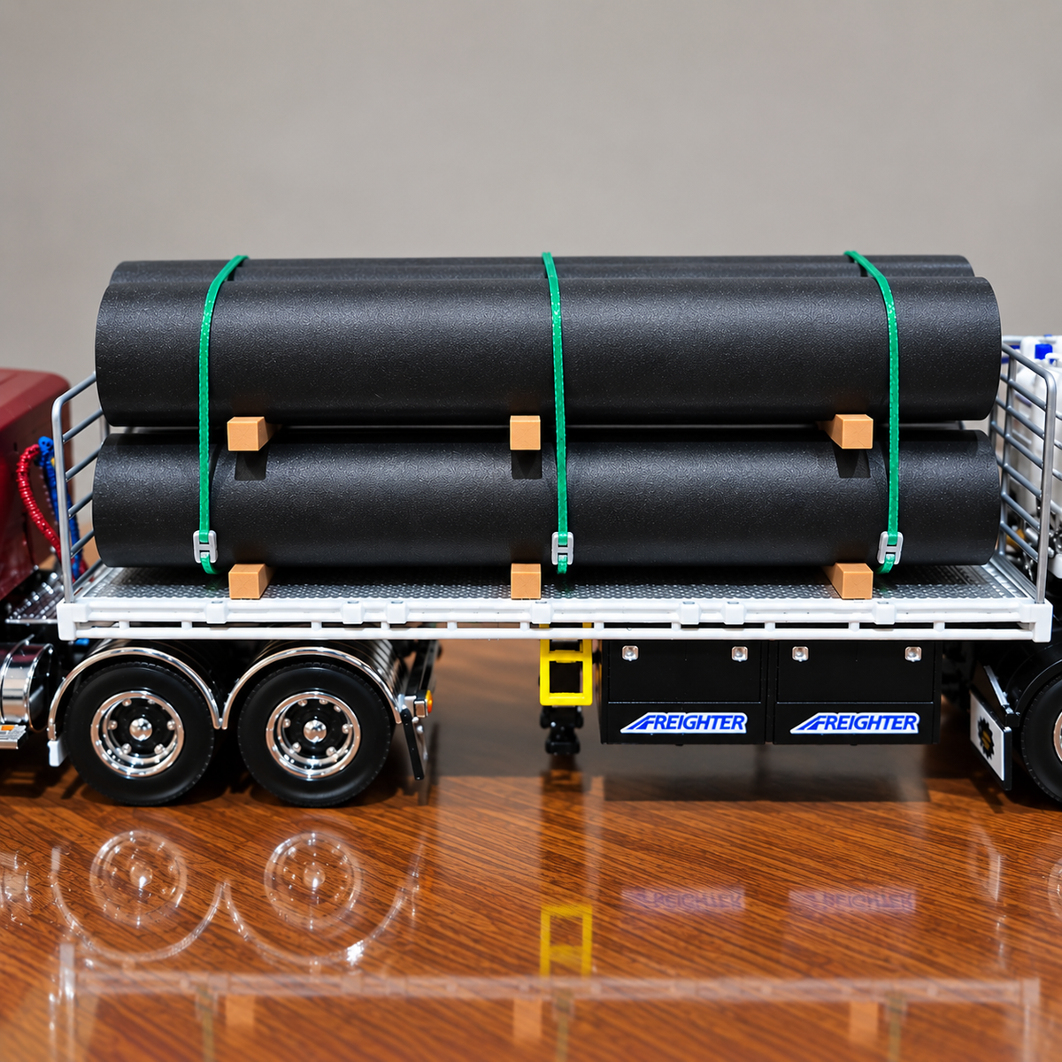 1:64 Scale Model Truck Load Pipes