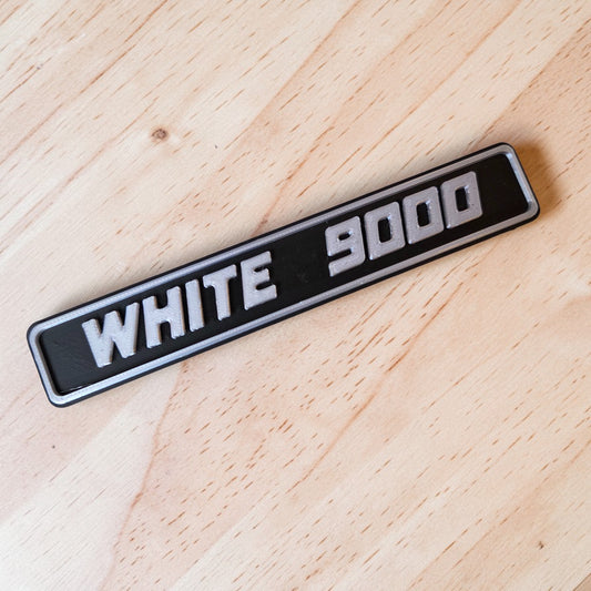 White 9000 Keychain & Magnet